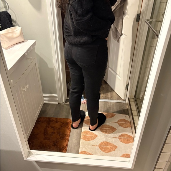 AE Ripped Jeans - Picture 2 of 3